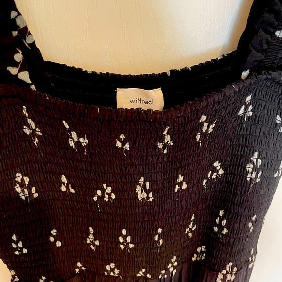 Aritzia. Wilfred size small jumpsuit smocked top loose pant. Black & ivory. - Picture 3 of 4